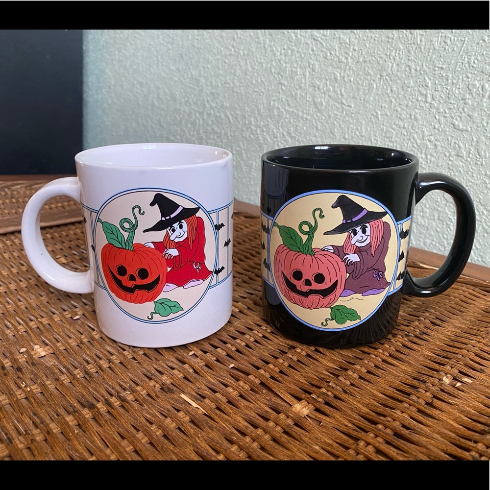 Vintage Halloween Witch Mug Set